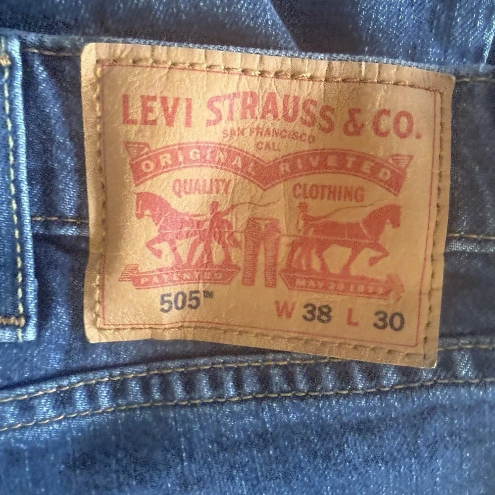 Levi's 505 Straight Jeans Mens 38x30 Fits 36x30 Blue Denim Red Tab